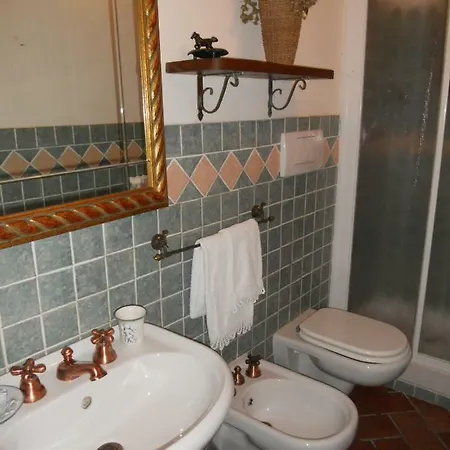 Il Castello Bauernhof Monte Cerignone